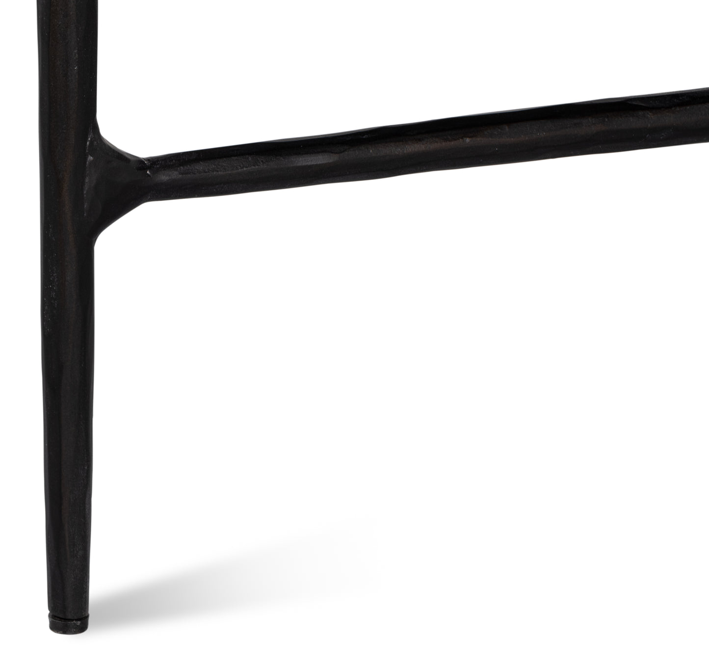 Dakor Round Dining Table