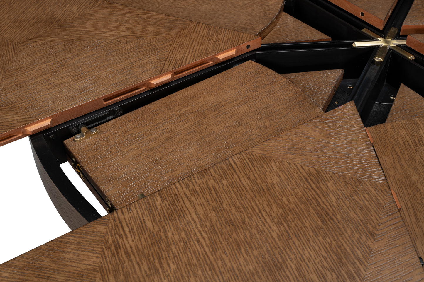 Giselle Jupe Table, Med