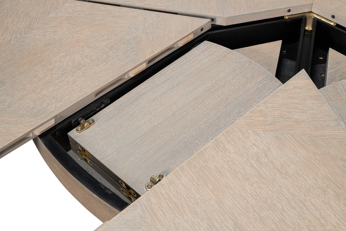 Giselle Jupe Table, Med