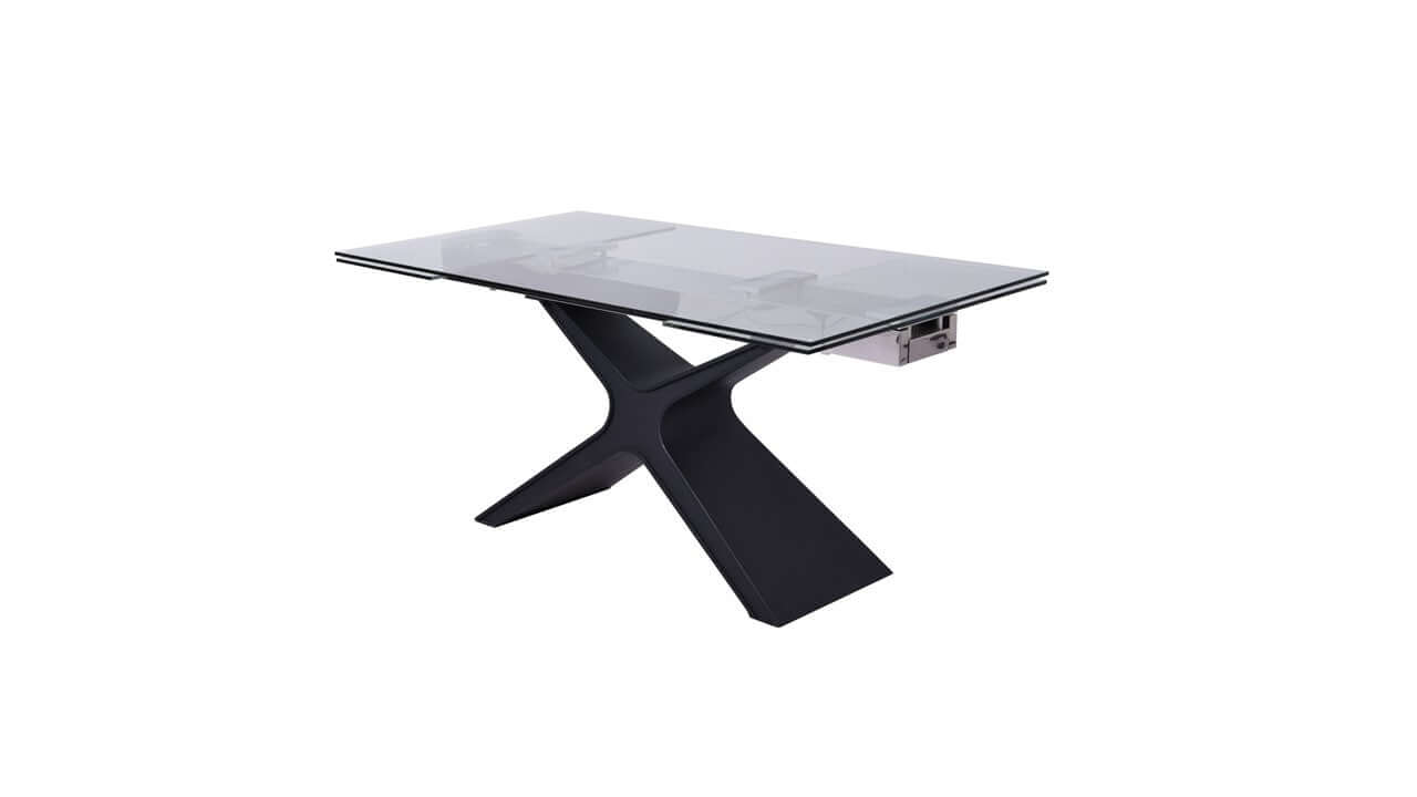 West Extendable Dining Table